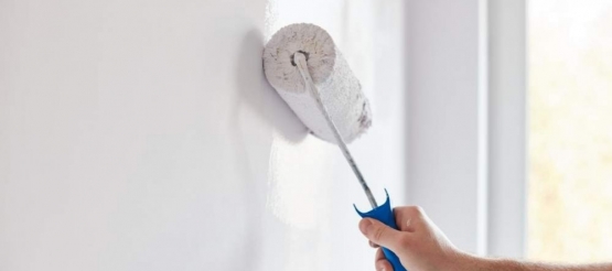 Cómo pintar un salón para que parezca más grande