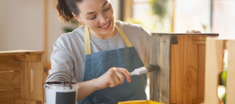 Cómo lacar un mueble: trucos muy útiles