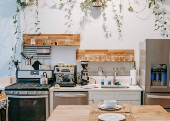 Cómo pintar una cocina para que parezca más grande