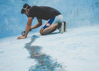 ¿Cómo pintar una piscina? Todo lo que debes saber 